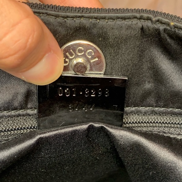 Gucci Canvas Shoulder Bag - Picture 2 of 8